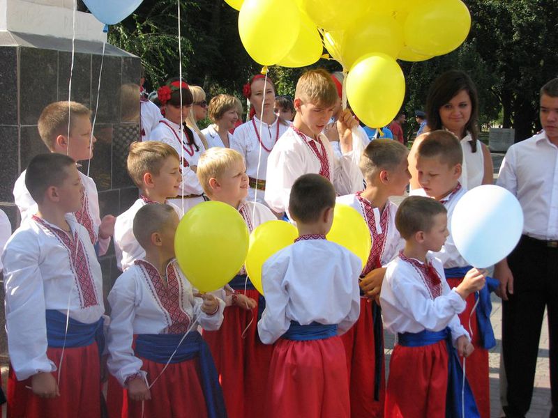 Запоріжці вшановують Державний Прапор України