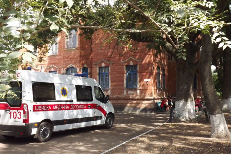 Оновлюється парк санітарних автомобілів служби екстреної медичної допомоги області