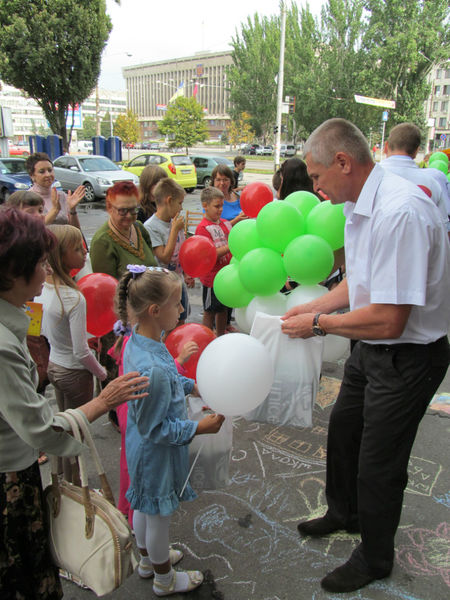 Діти запорізьких поштарів відзначили День першокласника