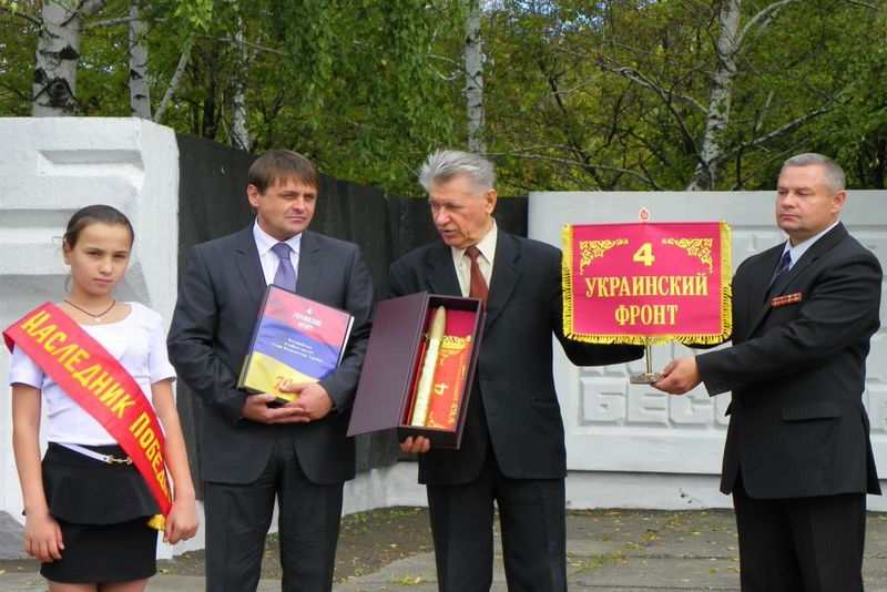 Запорізька область прийняла Всеукраїнську естафету пам’яті «Слава визволителям України»