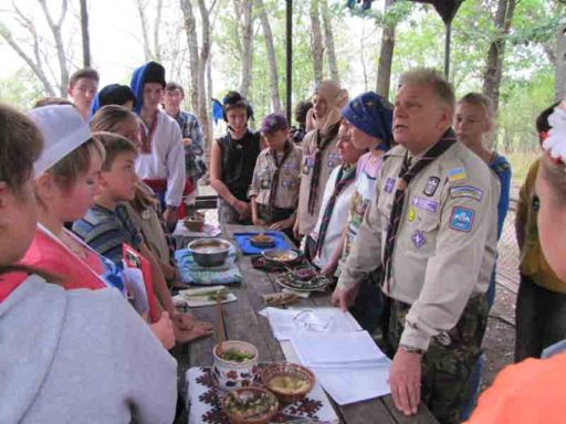 Запорізькі скаути навчались та змагались у польових умовах