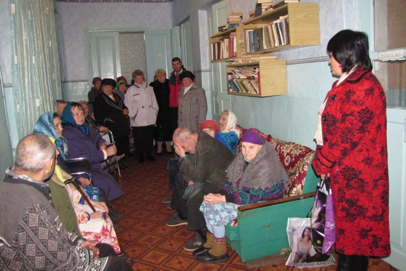 Найбільше розчулила людей поважного віку увага до них