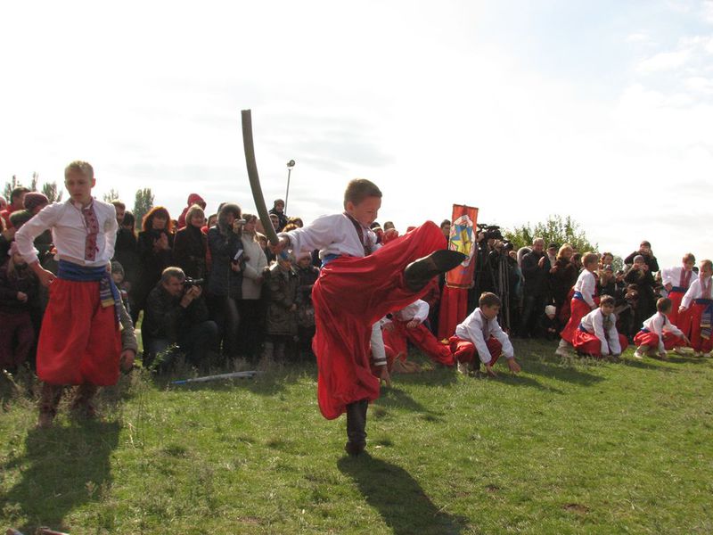 Фестиваль «Покрова на Хортиці» продовжує добрі козацькі традиції 