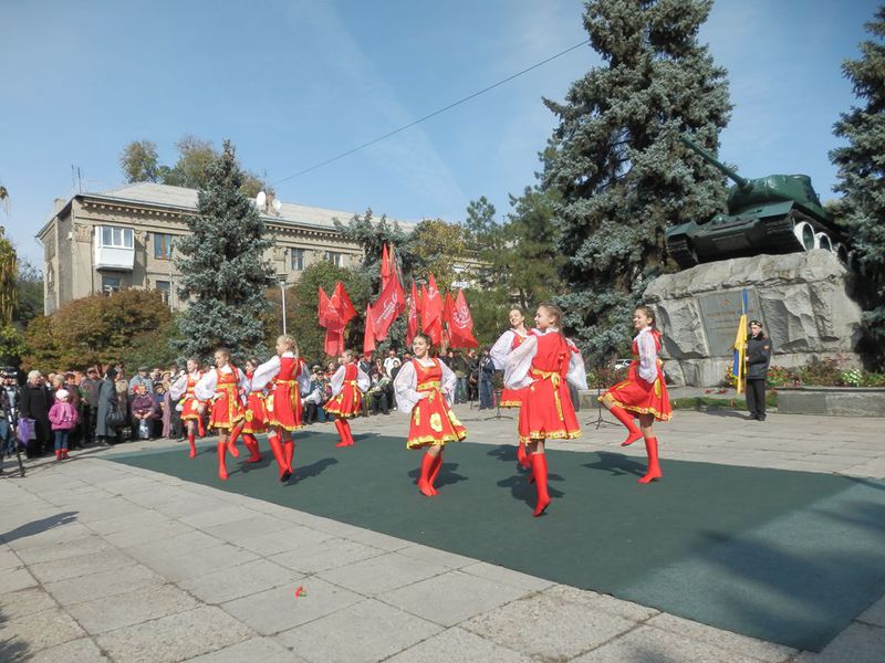 Запоріжці вшановують пам'ять  визволителів рідного міста 