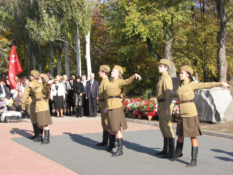 Пам’ять про подвиг визволителів пронесемо крізь віки - Андрій Гамов