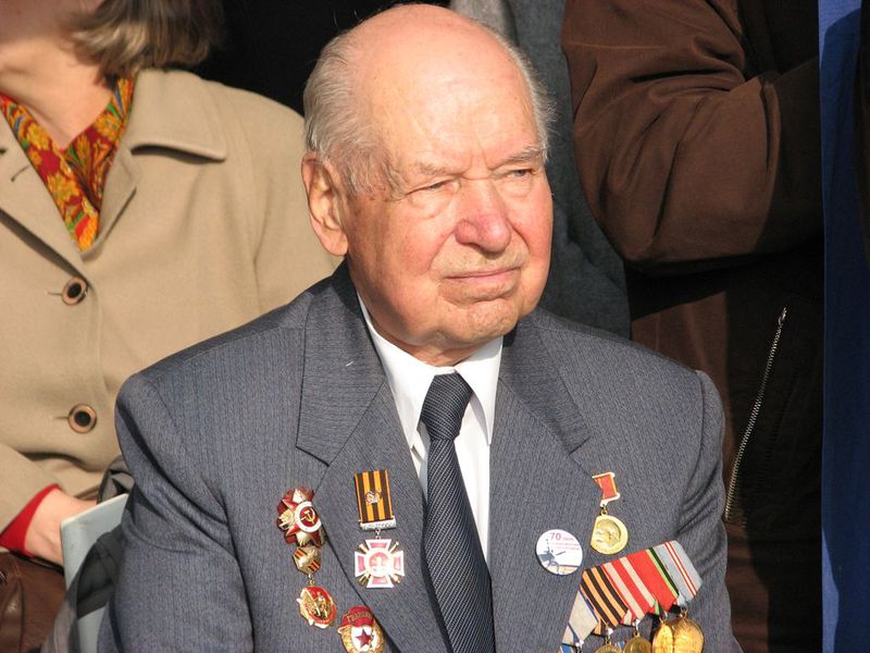 Олександр Пеклушенко: «На наших землях не буде ніяких інших героїв, крім героїв Великої Вітчизняної війни»