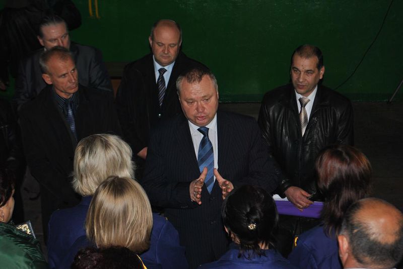 Олександр Пеклушенко: «Буде агропромислова економіка – не буде занедбаних сіл, незатребуваних лікарень та шкіл»