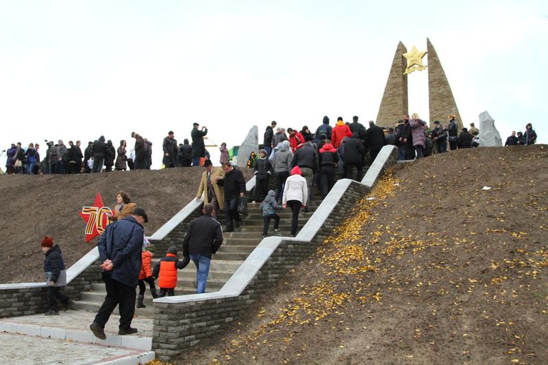 Наше спільне завдання - показати всім героїзм радянського народу - Олександр Пеклушенко