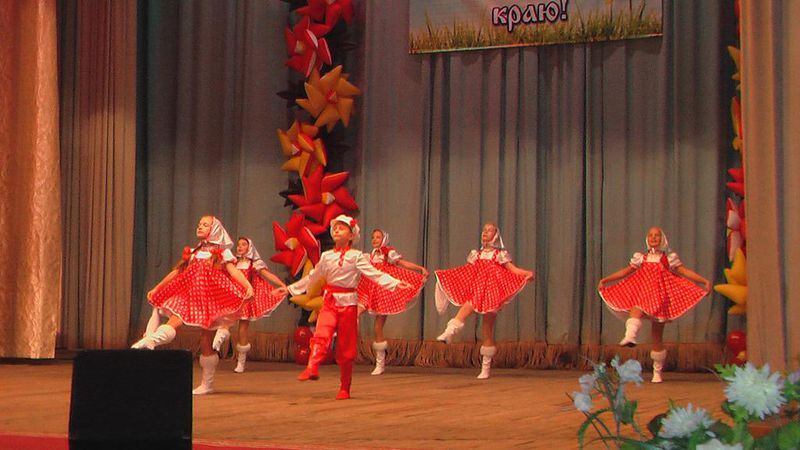 На запорізькій сцені зібралися кращі дитячі хореографічні колективи області