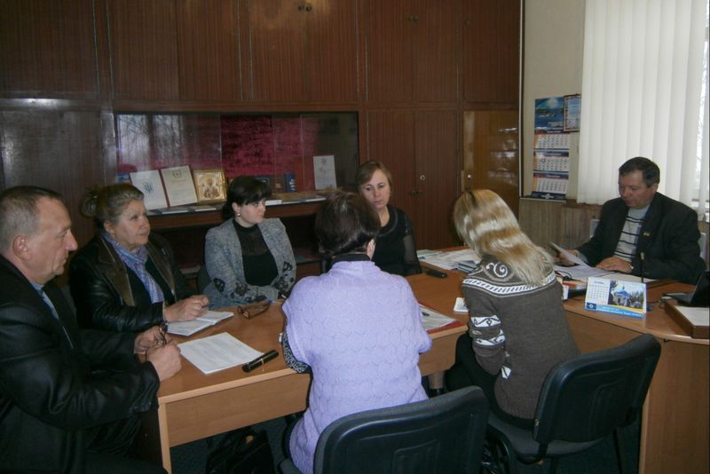 Владою створені всі умови для задоволення культурних та  освітніх потреб національних меншин Розівського району
