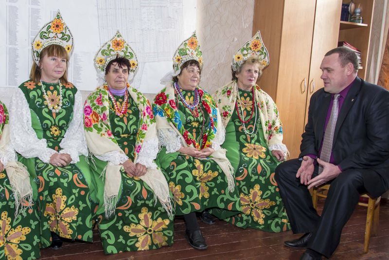 Веселівська «Рябінушка» - берегиня національних традицій 
