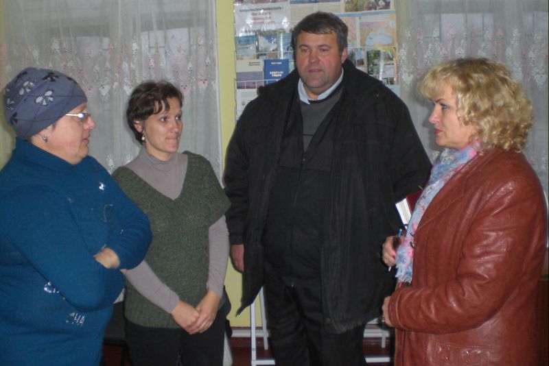 Влада звіряє свої рішення з сільською громадою