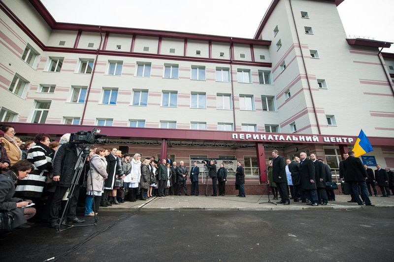 Президент України відвідав Запорізький перинатальний центр