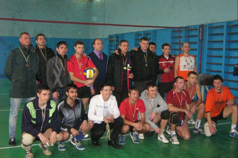 Турнір з волейболу зібрав найактивніших спортсменів