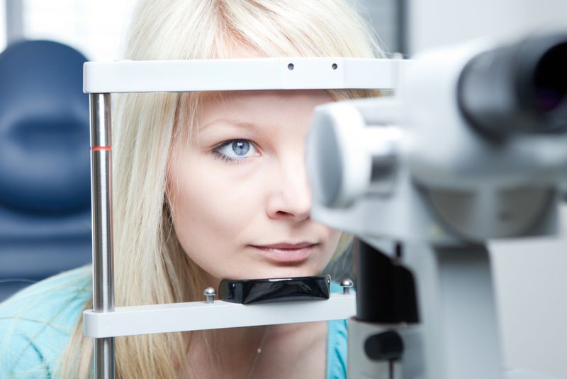 Запоріжці можуть пройти безкоштовну діагностику зору та отримати консультацію щодо лікування хребта