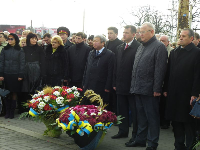 Запоріжці вшанували пам'ять жертв Голодомору