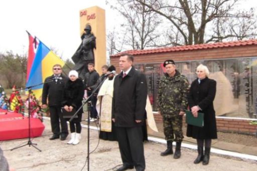 Останки радянських воїнів перепоховали у Великобілозерському районі