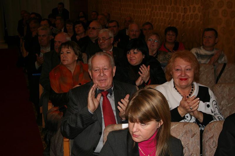 Влада та профспілки – партнери у справі підвищення добробуту людини праці