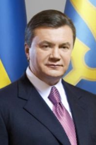 Глава держави підтримав ідею Леоніда Кравчука щодо загальнонаціонального круглого столу для знаходження компромісу