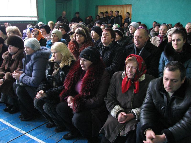 Блакитне паливо прийшло у домівки жителів селищ Богданівка та Степанівка Приазовського району