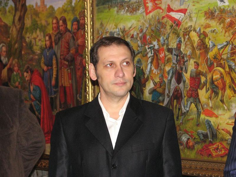 У Запоріжжі відкрилася виставка картин, присвячених історії українського народу