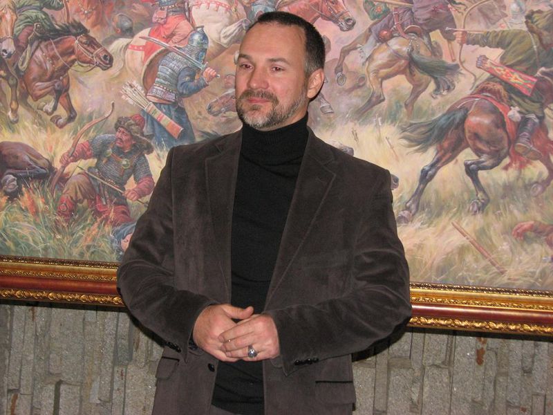У Запоріжжі відкрилася виставка картин, присвячених історії українського народу