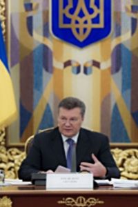 Віктор Янукович: Головне завдання влади - не допустити потрясінь
