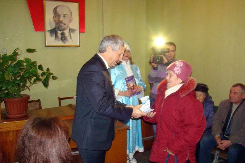 Бердянські ветерани безкоштовно отримали слухові апарати