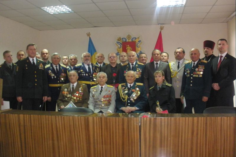 День захисника Вітчизни – це символ нерозривного зв’язку поколінь спадкоємності військових традицій