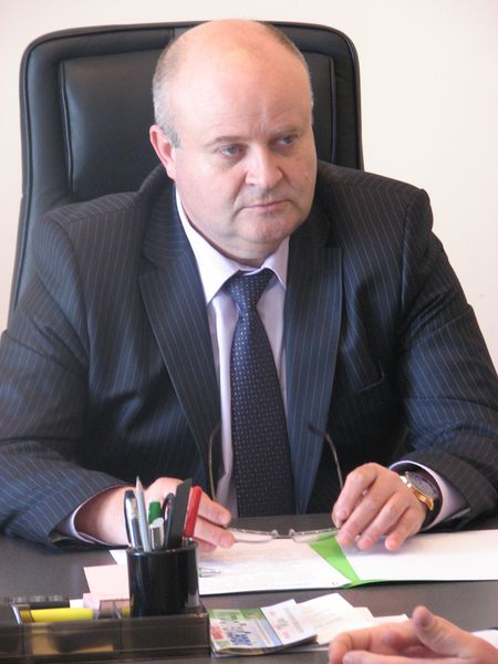 Обласна влада вивчає шляхи утримання цін на овочі та фрукти
