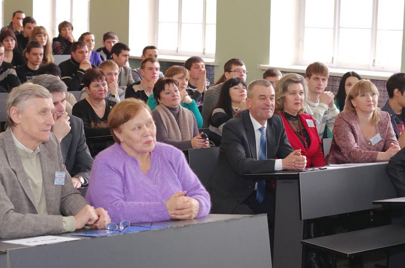 Запорізькі учні змагалися за першість в обласному конкурсі з фізики