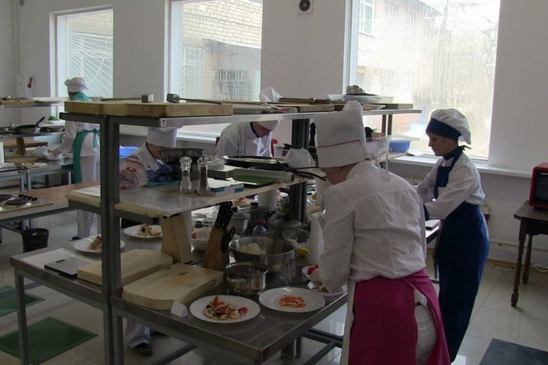 В області обрано кращих кухарів серед учнів професійно-технічних навчальних закладів