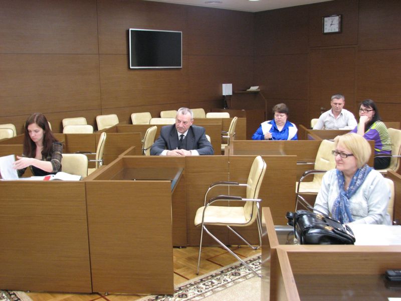Залежалі в морському порту вантажі оцінять та передадуть у державну власність