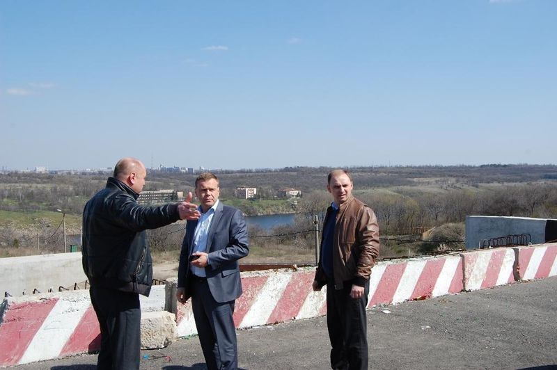 Автотранспортна магістраль через р.Дніпро: будівництво має бути продовжено
