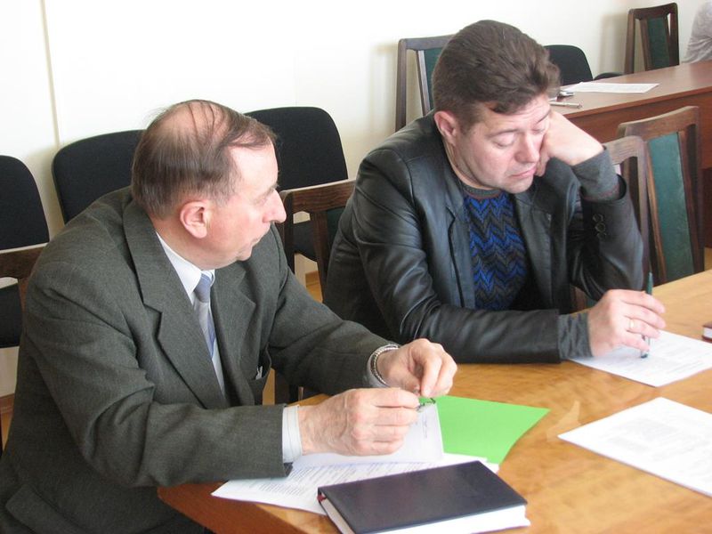 Влада та громадськість відпрацьовують оптимальний механізм відбору кандидатів на керівні посади
