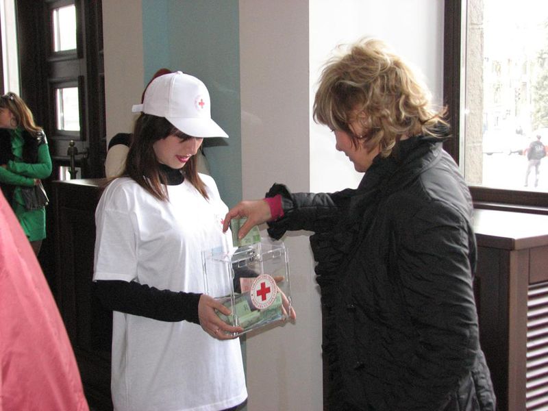 Запорізькі артисти провели благодійний концерт на підтримку української армії