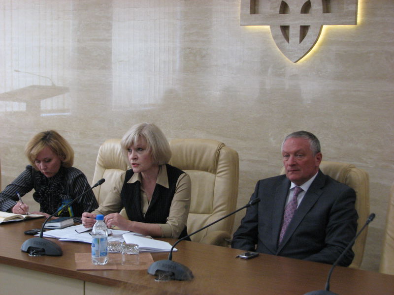 Валерій Баранов: «Розвитку економіки заважає нестабільна суспільно-політична ситуація та присутність іноземних військ у країні»