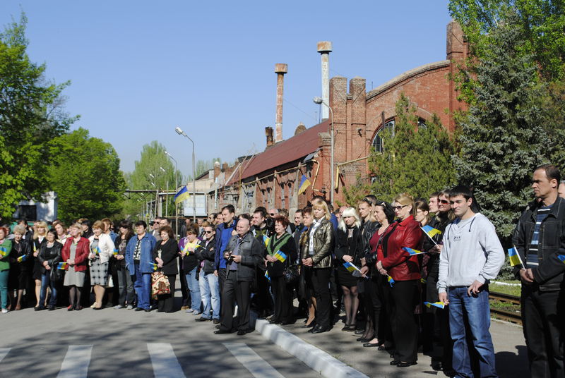«Запорізький електровозоремонтний завод» стане локомотивом економіки: голова ОДА Валерій баранов і Міністр інфраструктури Максим Бурбак зустрілись з трудовим колективом «ЗЕРЗу»
