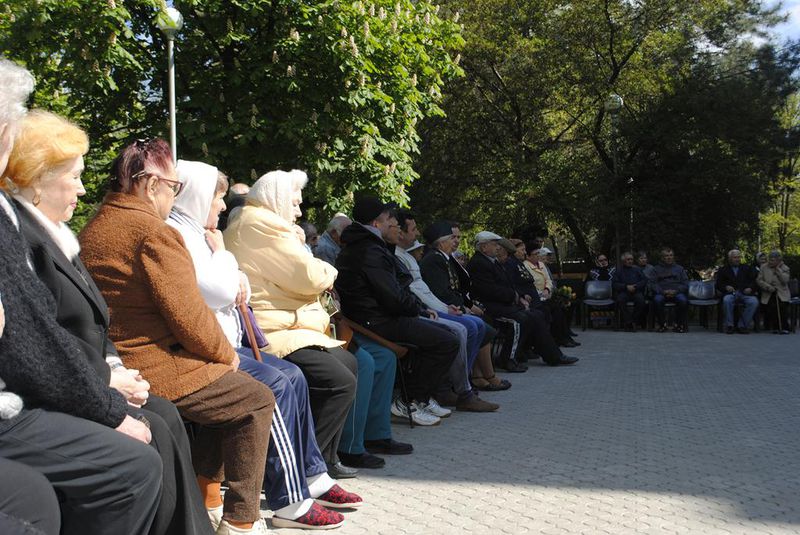 Валерій Баранов перевірив умови перебування запорізьких ветеранів у госпіталі на Великому Лузі