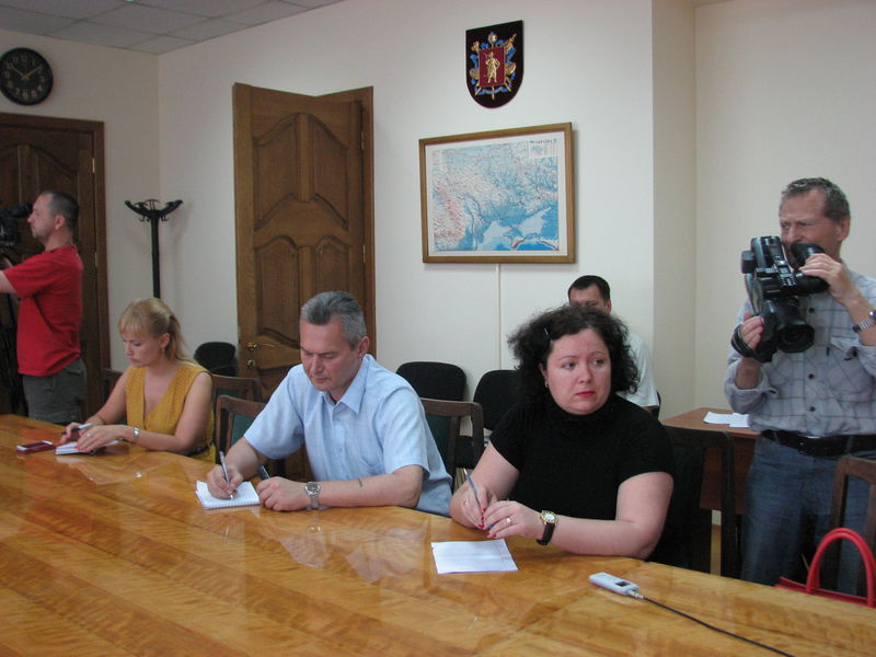 Запорізькі аграрії успішно проводять посівну, незважаючи на складні умови
