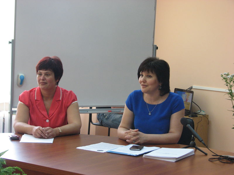 Державні службовці перевіряють свої знання в конкурентних умовах