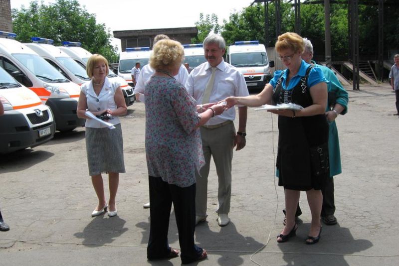 Область отримала 18 нових автомобілів швидкої допомоги