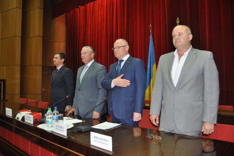 Запоріжці покладають великі сподівання на нову Конституцію