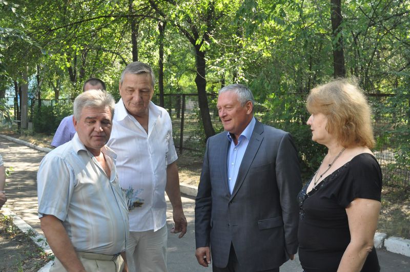 Валерій Баранов: «Ми надаватимемо гуманітарну допомогу тим конкретним населеним пунктам Донбасу, які найбільше її потребують»