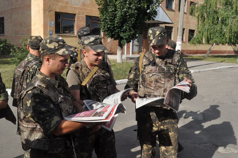 Першу партію запорізьких бронежилетів отримали вояки 92-ї окремої механізованої бригади