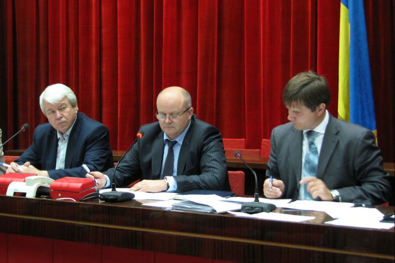 Комунальні підприємства у серпні знизили борги на 50%, а приватні, навпаки, наростили