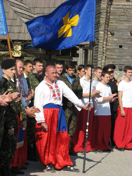 Вперше в Україні стартувала патріотична молодіжна акція «Запорозька слава»