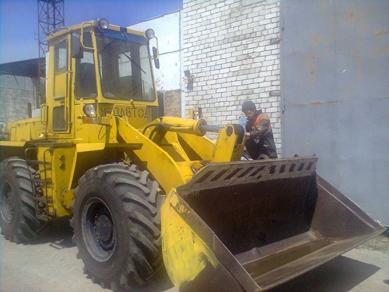 В очікуванні зими запорізькі дорожники облаштовують автошляхи регіону 