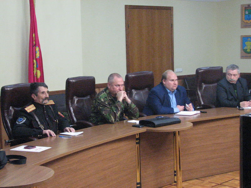 Запорізькі козаки готуються до Великої Ради отаманів України