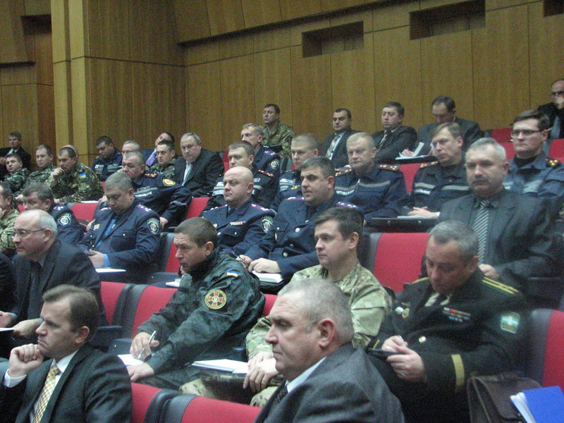 Рада нацбезпеки і оборони України  працює над посиленням обороноздатності прифронтових регіонів 